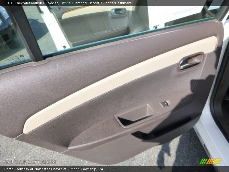 White Diamond Tricoat / Cocoa/Cashmere 2010 Chevrolet Malibu LT Sedan