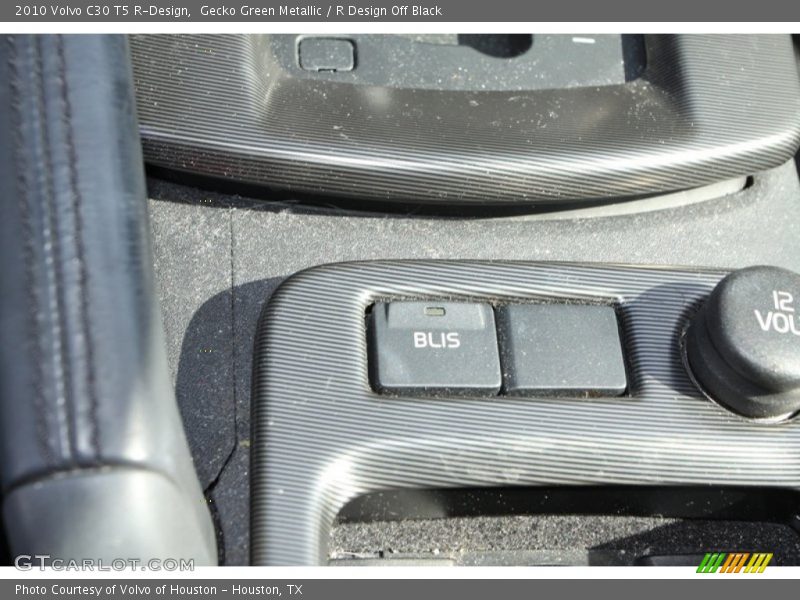 Controls of 2010 C30 T5 R-Design