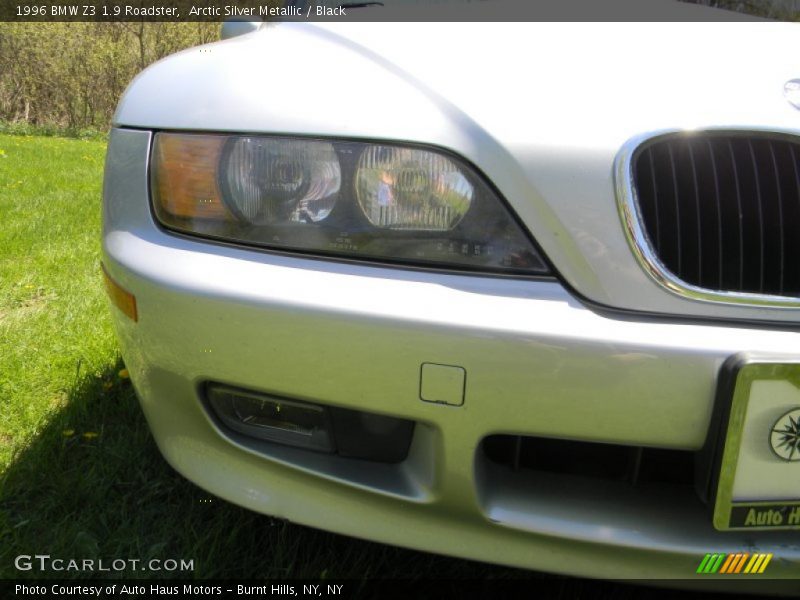 Arctic Silver Metallic / Black 1996 BMW Z3 1.9 Roadster