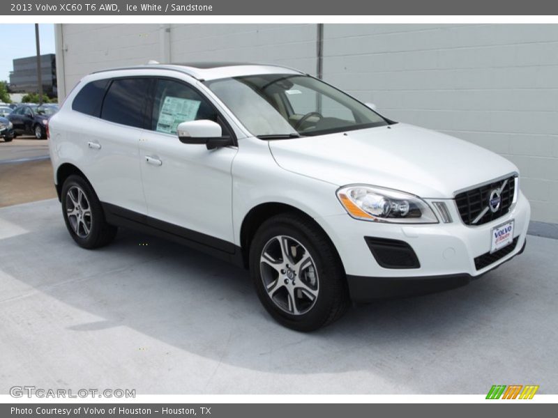 Ice White / Sandstone 2013 Volvo XC60 T6 AWD
