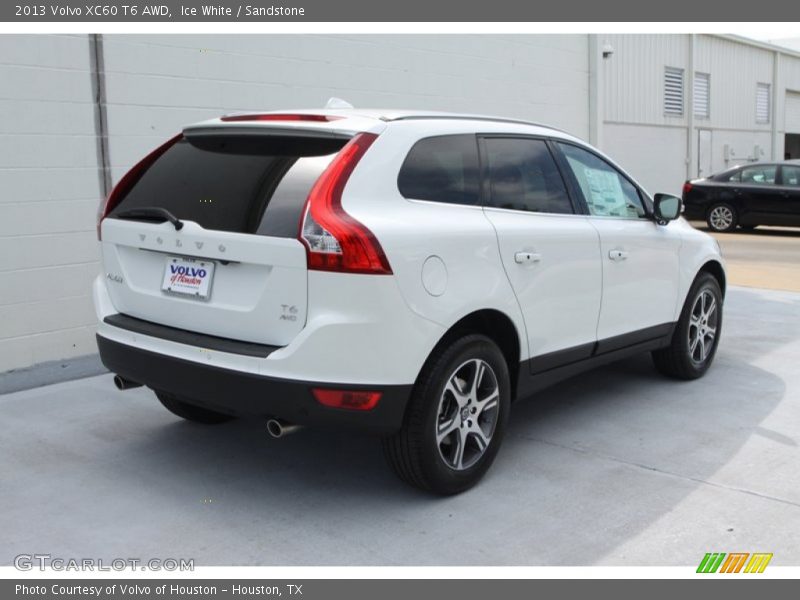 Ice White / Sandstone 2013 Volvo XC60 T6 AWD