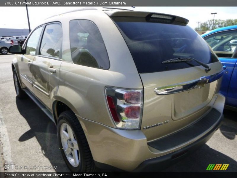 Sandstone Metallic / Light Cashmere 2005 Chevrolet Equinox LT AWD