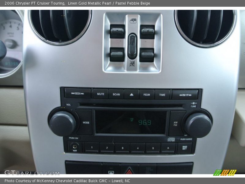 Linen Gold Metallic Pearl / Pastel Pebble Beige 2006 Chrysler PT Cruiser Touring