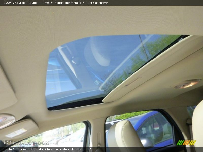 Sandstone Metallic / Light Cashmere 2005 Chevrolet Equinox LT AWD