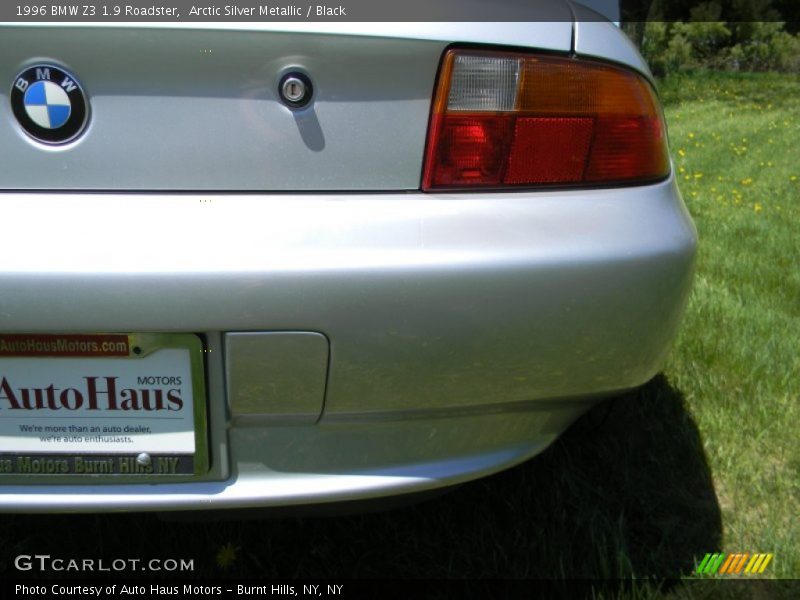 Arctic Silver Metallic / Black 1996 BMW Z3 1.9 Roadster