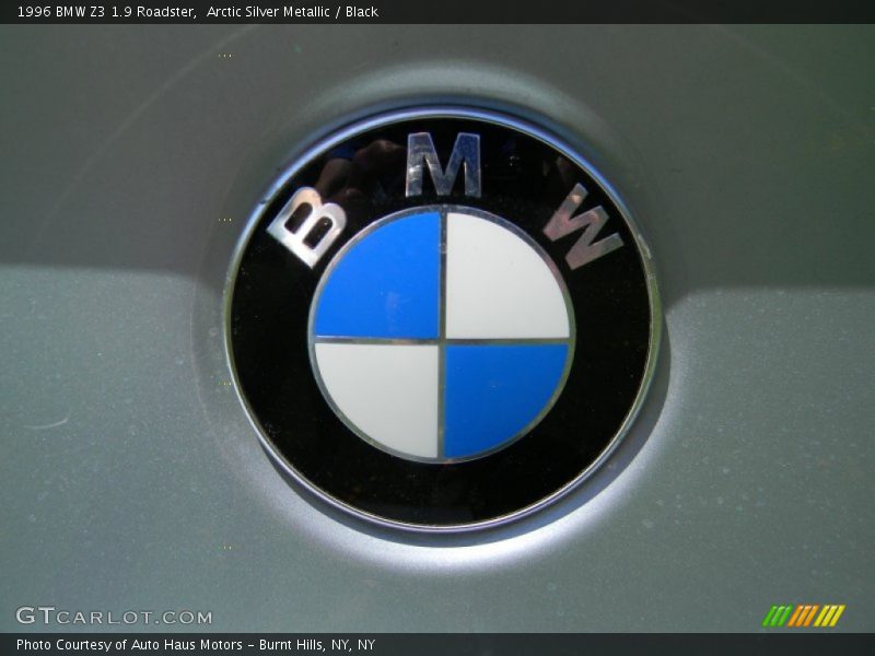  1996 Z3 1.9 Roadster Logo