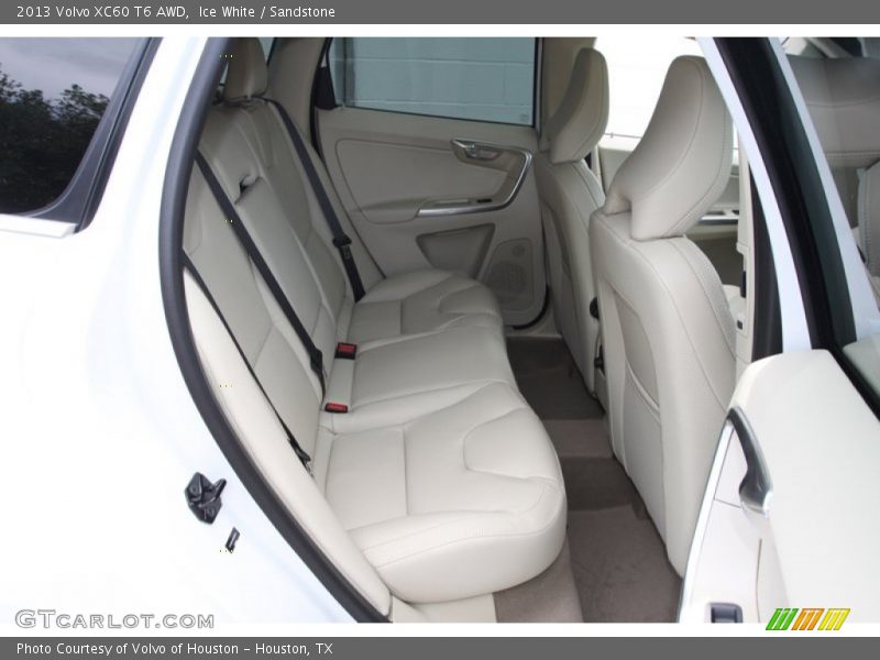 Ice White / Sandstone 2013 Volvo XC60 T6 AWD