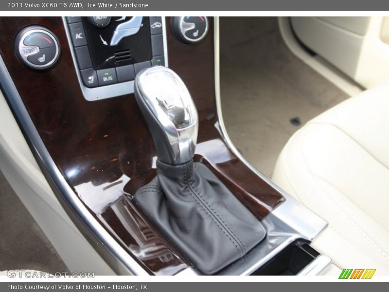 Ice White / Sandstone 2013 Volvo XC60 T6 AWD
