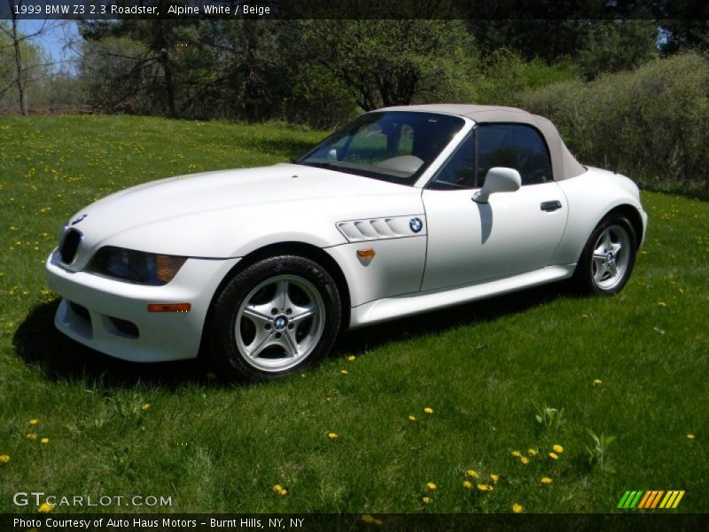 Front 3/4 View of 1999 Z3 2.3 Roadster