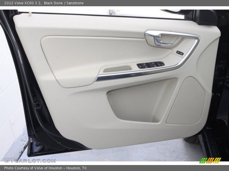 Black Stone / Sandstone 2013 Volvo XC60 3.2