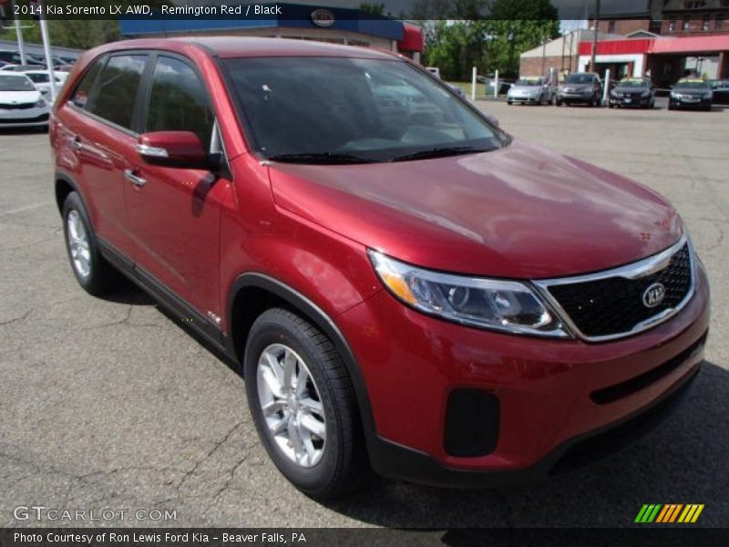 Front 3/4 View of 2014 Sorento LX AWD