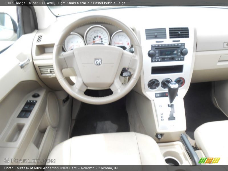 Dashboard of 2007 Caliber R/T AWD