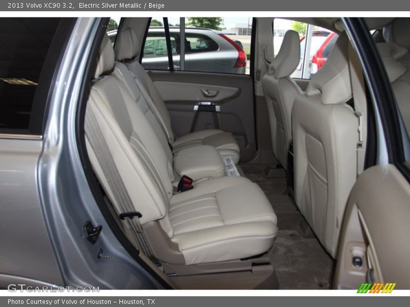 Electric Silver Metallic / Beige 2013 Volvo XC90 3.2