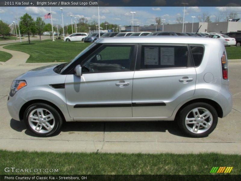 Bright Silver / Black Soul Logo Cloth 2011 Kia Soul +