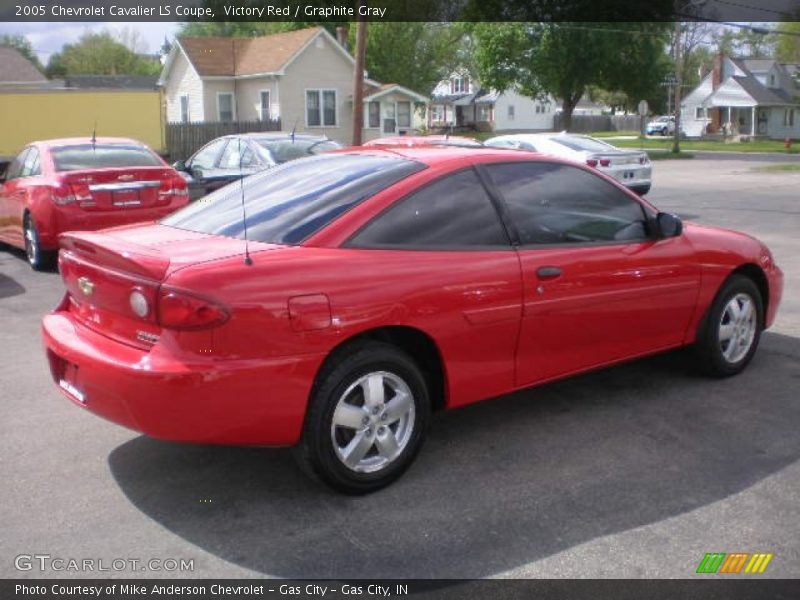 Victory Red / Graphite Gray 2005 Chevrolet Cavalier LS Coupe