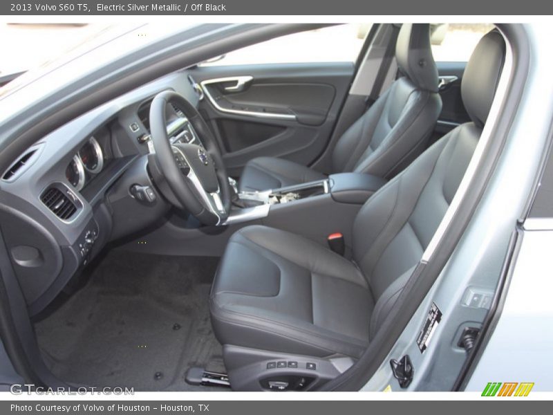 Electric Silver Metallic / Off Black 2013 Volvo S60 T5