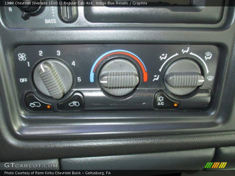Controls of 1999 Silverado 1500 LS Regular Cab 4x4