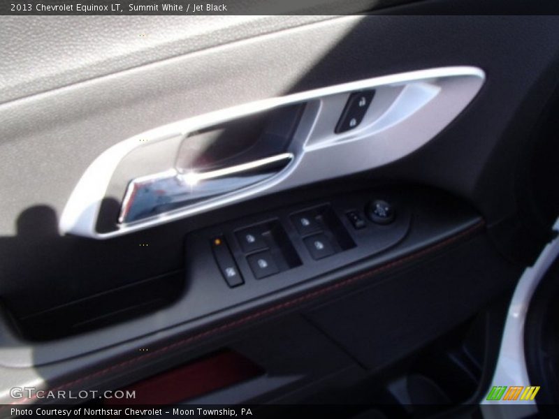 Summit White / Jet Black 2013 Chevrolet Equinox LT