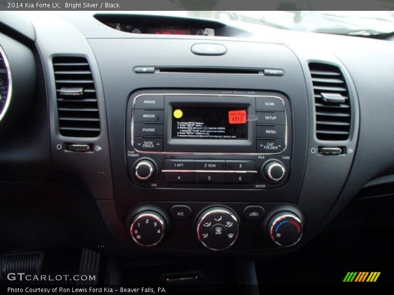Bright Silver / Black 2014 Kia Forte LX