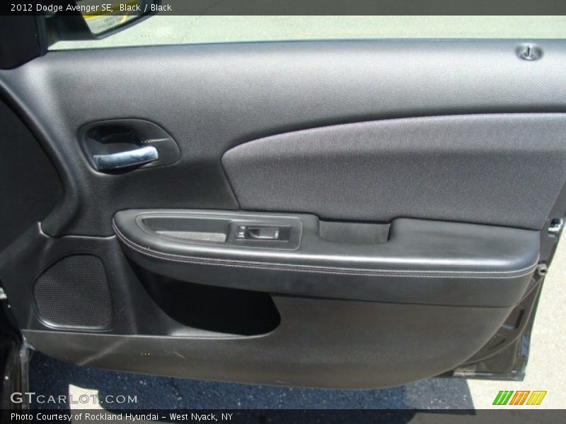 Black / Black 2012 Dodge Avenger SE