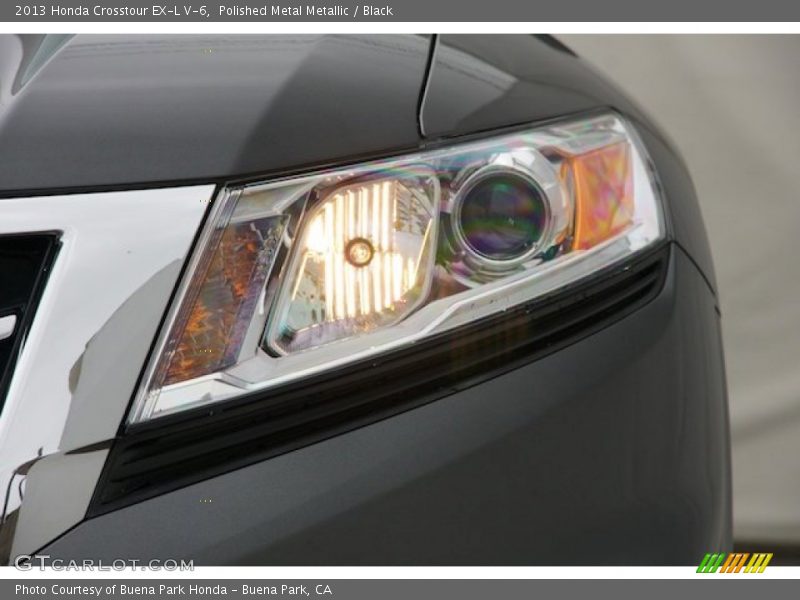 Polished Metal Metallic / Black 2013 Honda Crosstour EX-L V-6