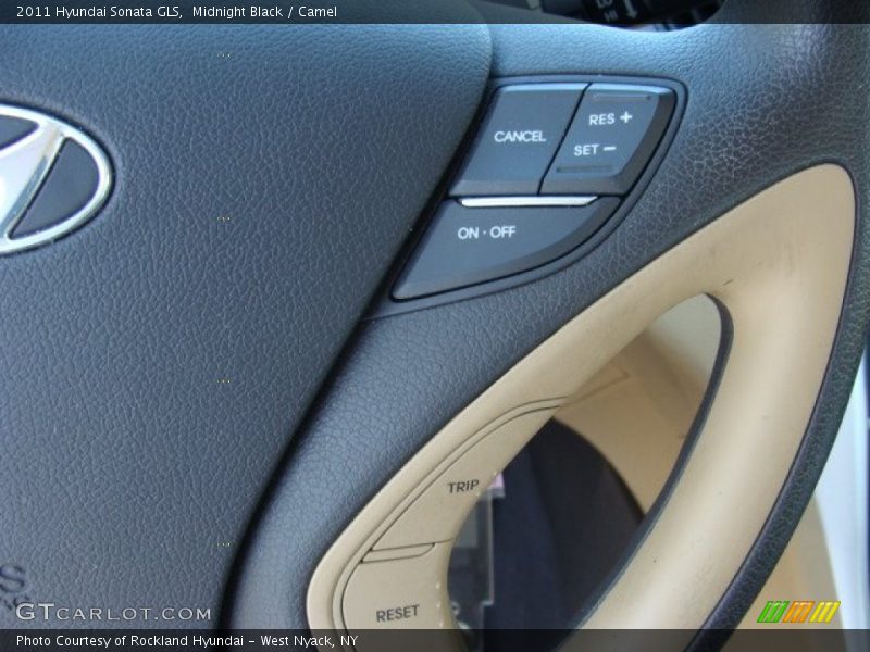 Midnight Black / Camel 2011 Hyundai Sonata GLS
