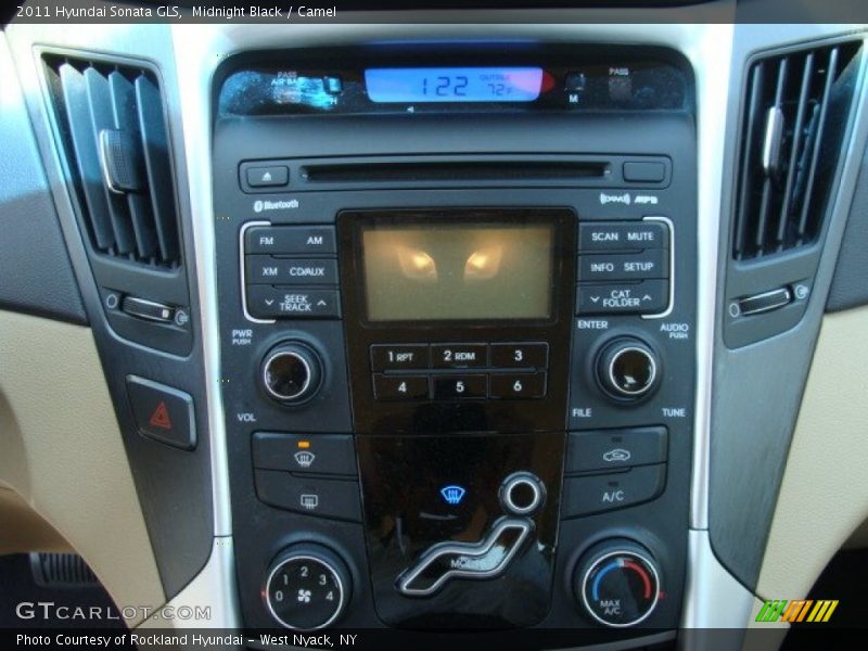 Midnight Black / Camel 2011 Hyundai Sonata GLS