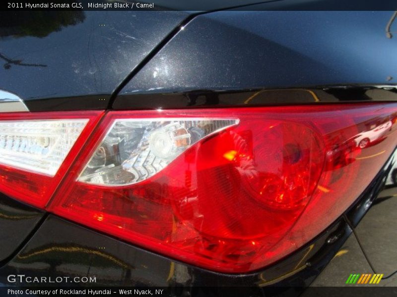 Midnight Black / Camel 2011 Hyundai Sonata GLS
