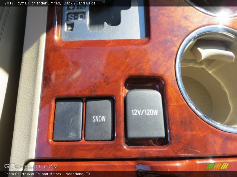 Black / Sand Beige 2012 Toyota Highlander Limited