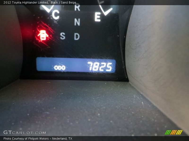 Black / Sand Beige 2012 Toyota Highlander Limited