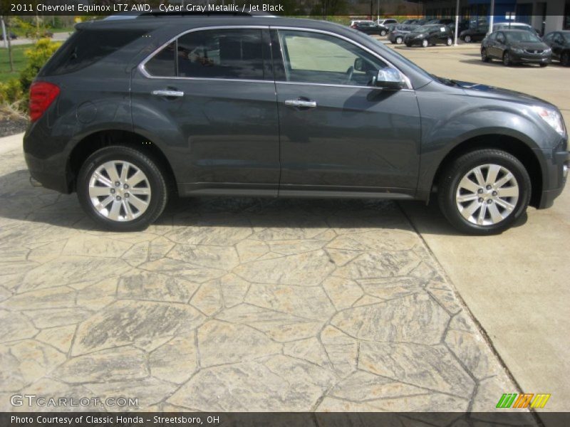Cyber Gray Metallic / Jet Black 2011 Chevrolet Equinox LTZ AWD
