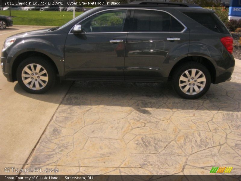 Cyber Gray Metallic / Jet Black 2011 Chevrolet Equinox LTZ AWD