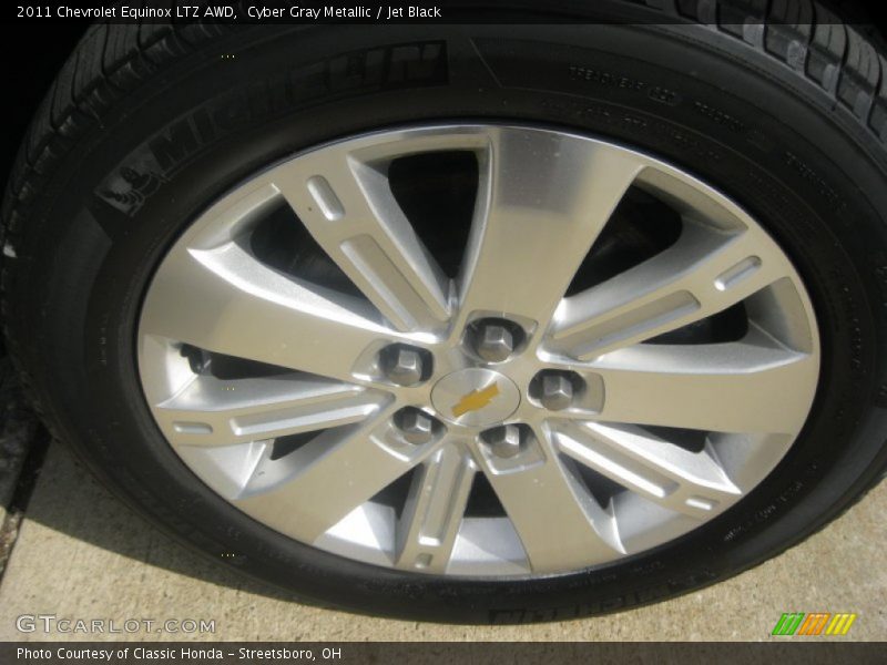  2011 Equinox LTZ AWD Wheel