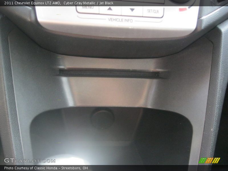 Cyber Gray Metallic / Jet Black 2011 Chevrolet Equinox LTZ AWD