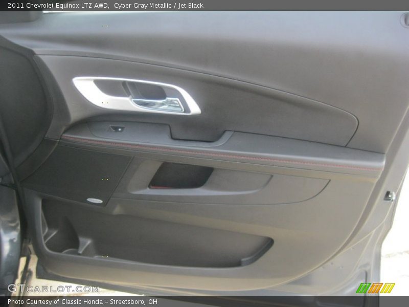 Cyber Gray Metallic / Jet Black 2011 Chevrolet Equinox LTZ AWD