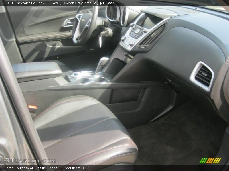 Cyber Gray Metallic / Jet Black 2011 Chevrolet Equinox LTZ AWD