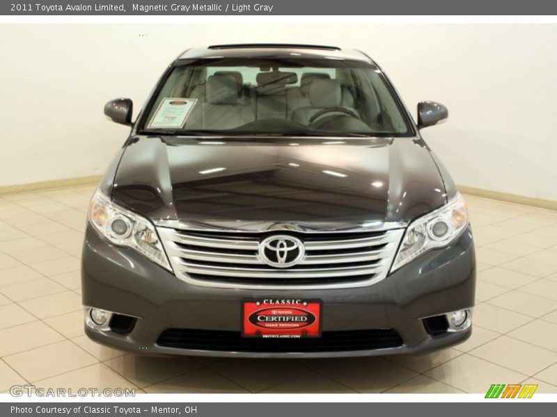 Magnetic Gray Metallic / Light Gray 2011 Toyota Avalon Limited