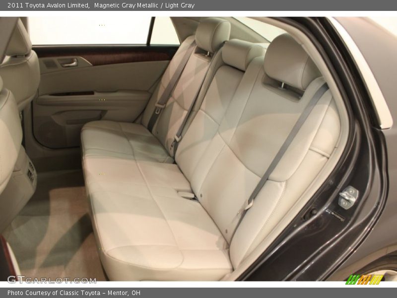 Magnetic Gray Metallic / Light Gray 2011 Toyota Avalon Limited