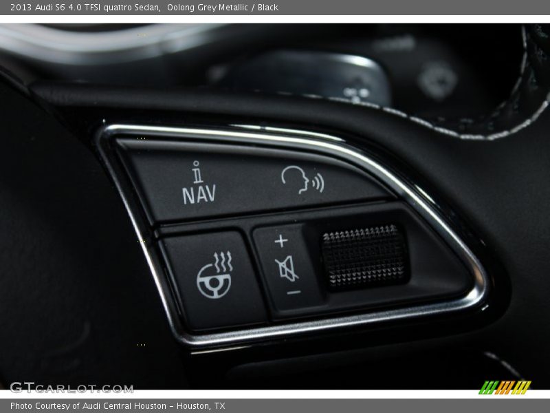 Controls of 2013 S6 4.0 TFSI quattro Sedan