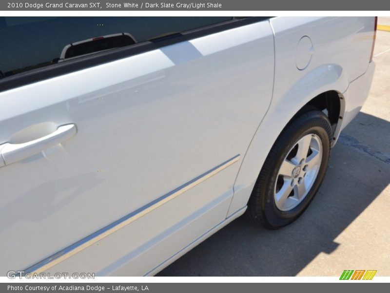 Stone White / Dark Slate Gray/Light Shale 2010 Dodge Grand Caravan SXT