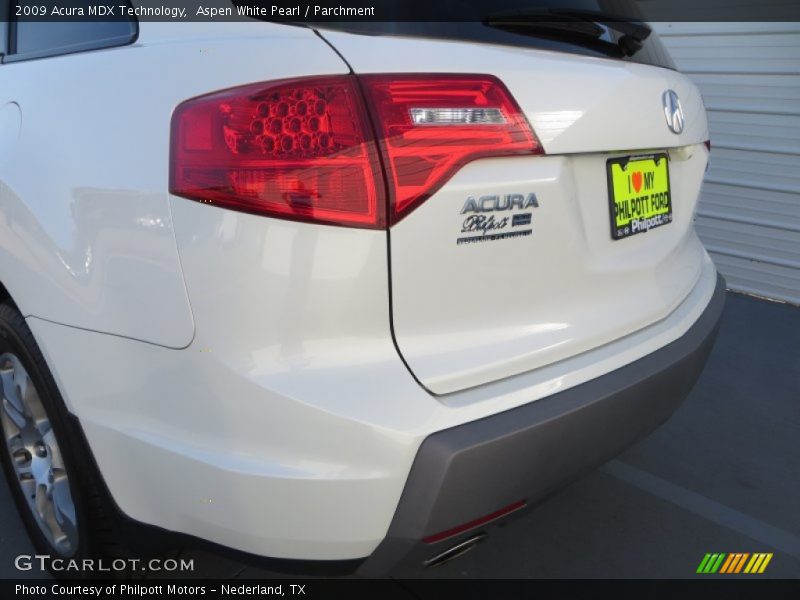 Aspen White Pearl / Parchment 2009 Acura MDX Technology