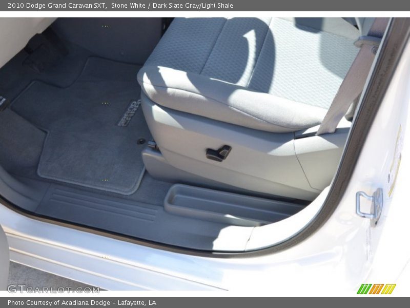 Stone White / Dark Slate Gray/Light Shale 2010 Dodge Grand Caravan SXT