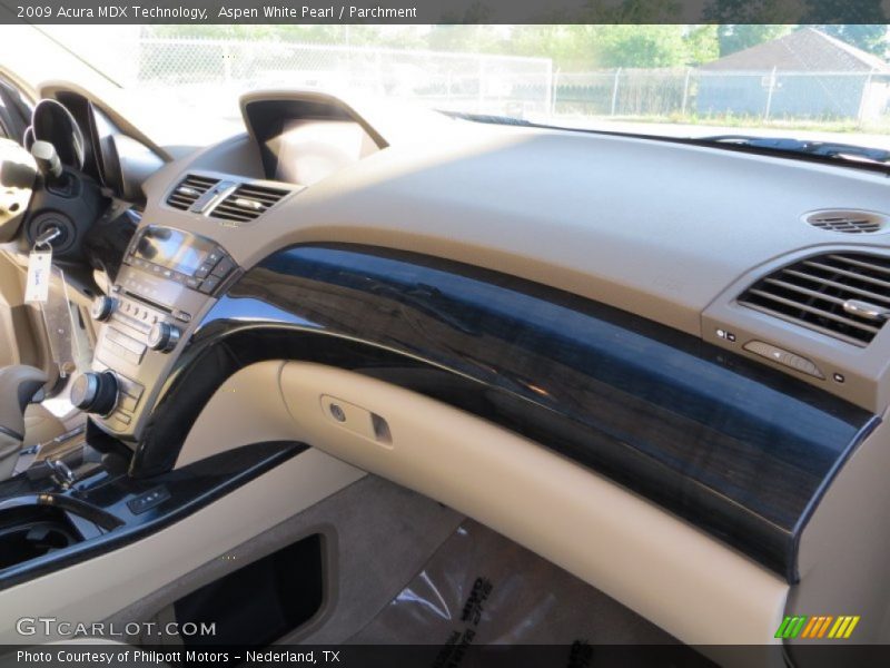 Aspen White Pearl / Parchment 2009 Acura MDX Technology