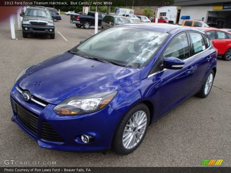Blue Candy / Arctic White 2013 Ford Focus Titanium Hatchback