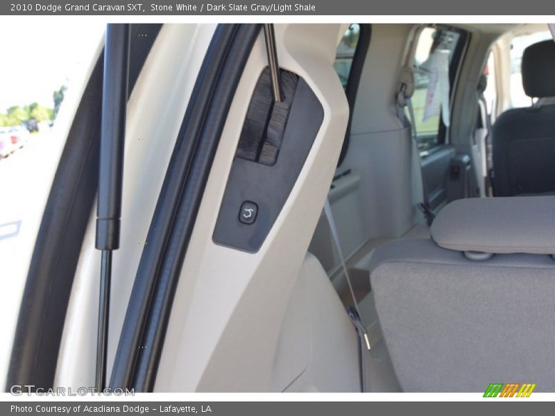 Stone White / Dark Slate Gray/Light Shale 2010 Dodge Grand Caravan SXT
