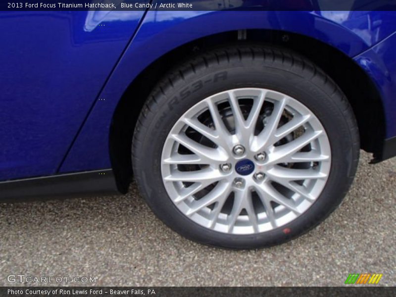 Blue Candy / Arctic White 2013 Ford Focus Titanium Hatchback