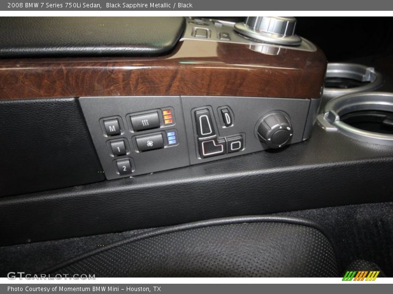 Controls of 2008 7 Series 750Li Sedan