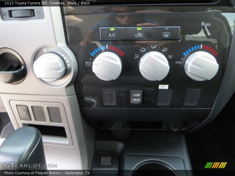 Black / Black 2013 Toyota Tundra SR5 CrewMax