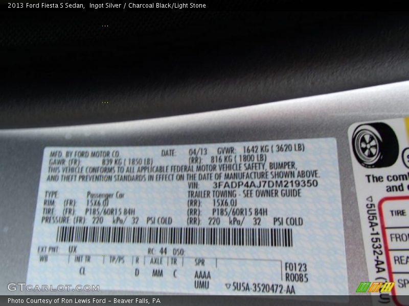 Ingot Silver / Charcoal Black/Light Stone 2013 Ford Fiesta S Sedan