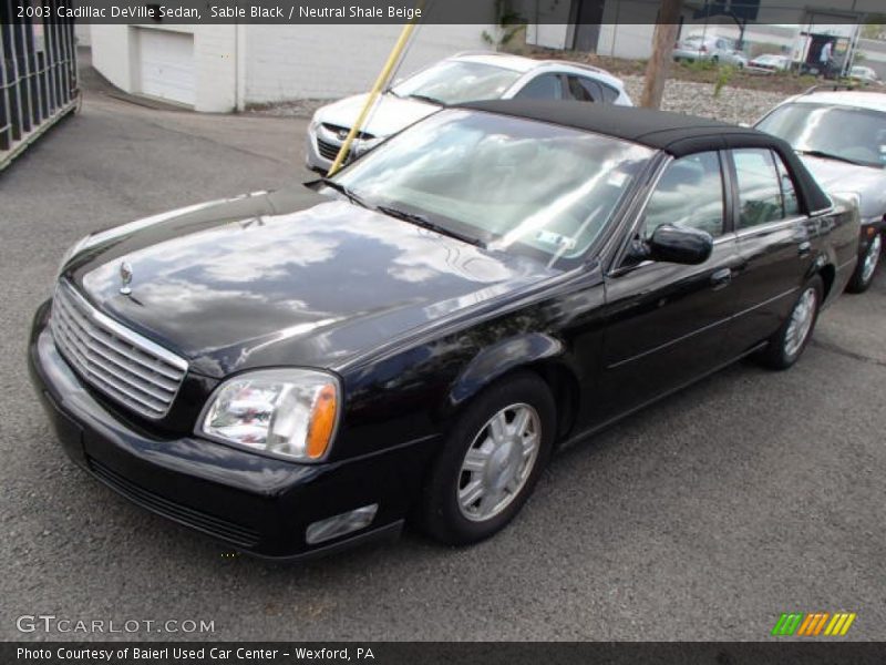 Sable Black / Neutral Shale Beige 2003 Cadillac DeVille Sedan
